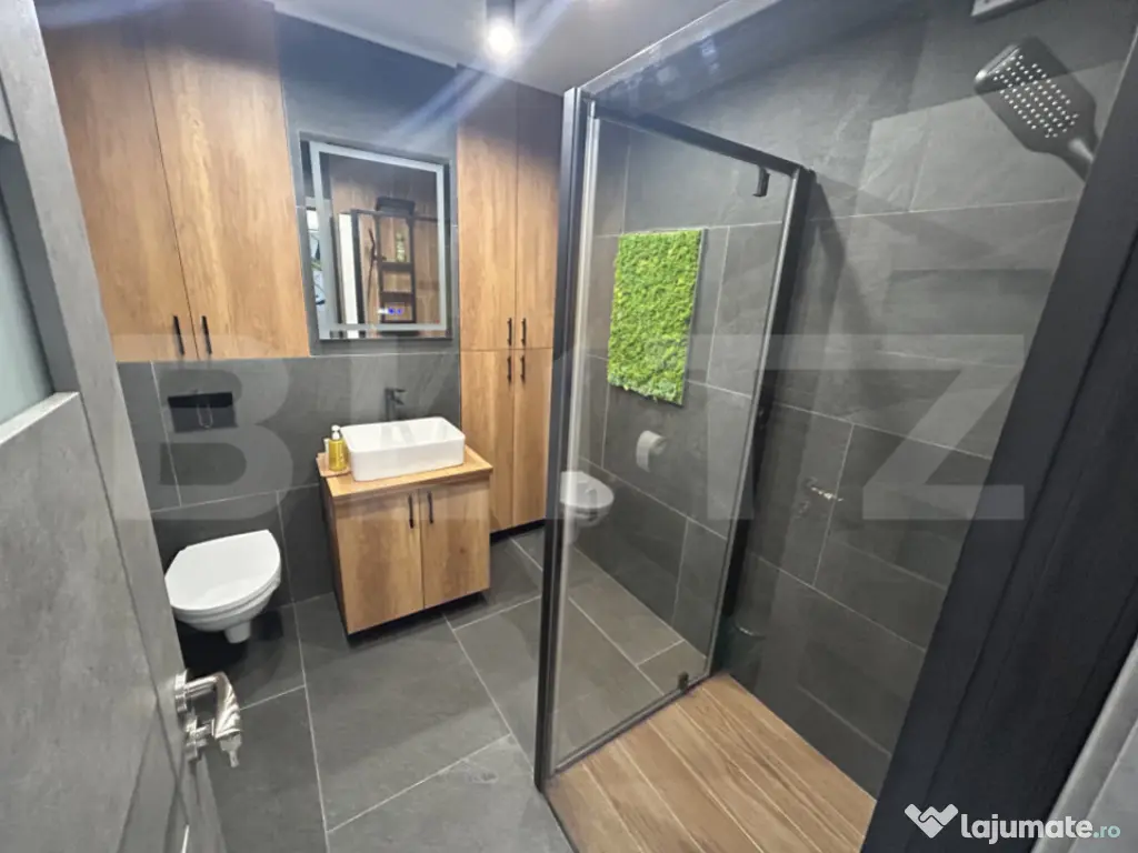 Apartament 2 Camere | View Superb | Etaj 10 | Mobilat și Fi