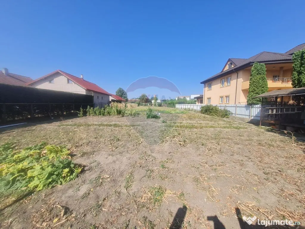Oportunitate de investitie ,teren intravilan, 2200mp in F...