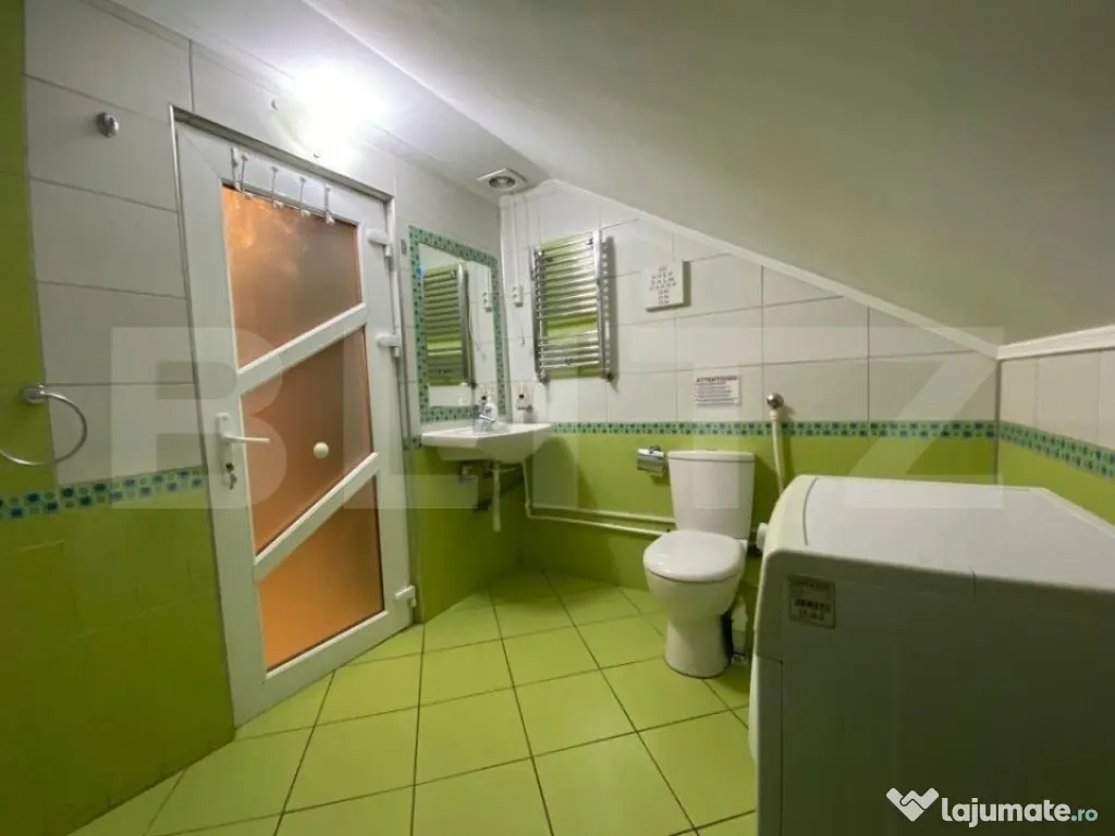 Apartament in vila, 3 camere, 90 mp, zona Calea Severinului