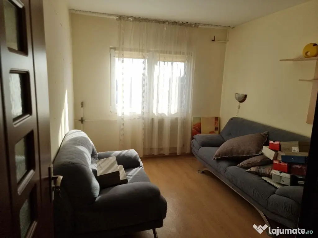 Ap 3 cam , tip PC , et 4 acoperis , Nufarul , mobilat , dotat