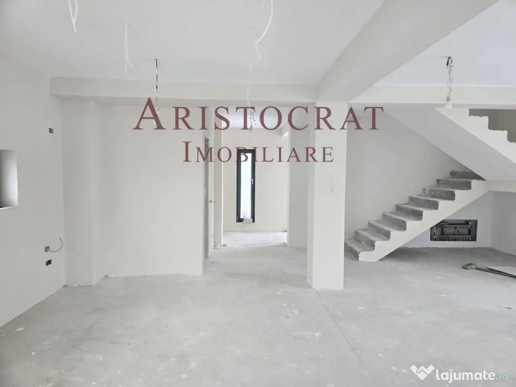 Vila individuala la alb 