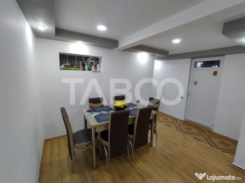 Casa cu spatii comerciale de vanzare in Sibiu Lacul Binder 