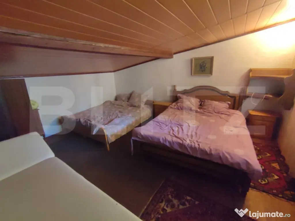 Pensiune 12 camere, 1500 mp teren, Sucevita