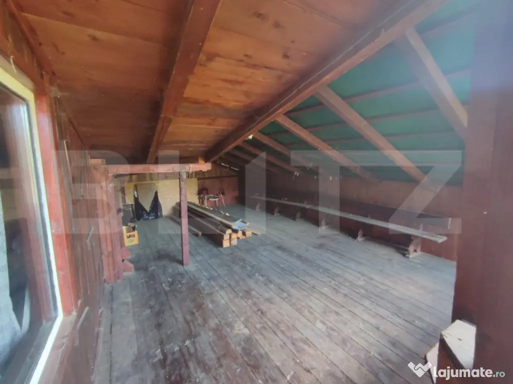 Pensiune 12 camere, 1500 mp teren, Sucevita