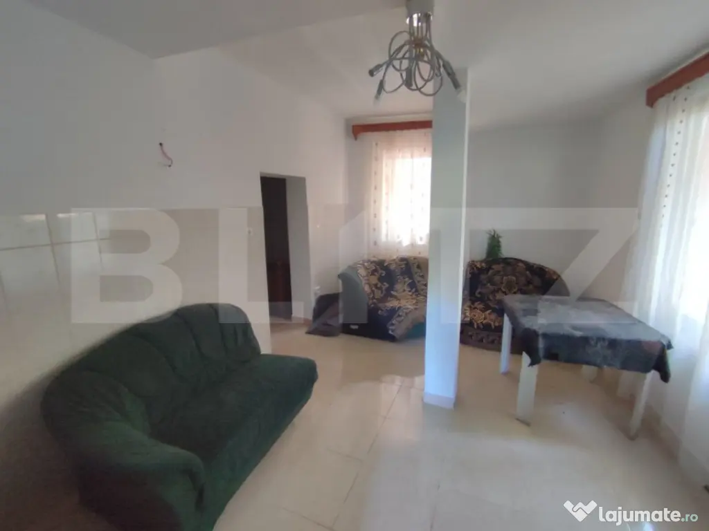 Pensiune 12 camere, 1500 mp teren, Sucevita