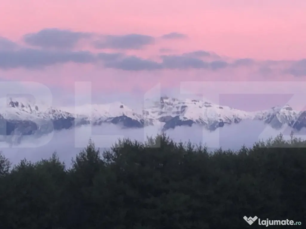 Casa de vacanta tip A- frame -Tohanita, zona superba se vind 
