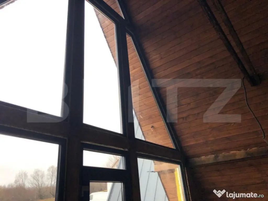 Casa de vacanta tip A- frame -Tohanita, zona superba se vind 