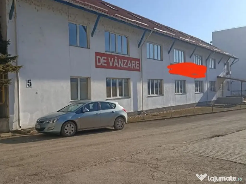 De vânzare clãdire administrativa în Sfântu Gheorghe 