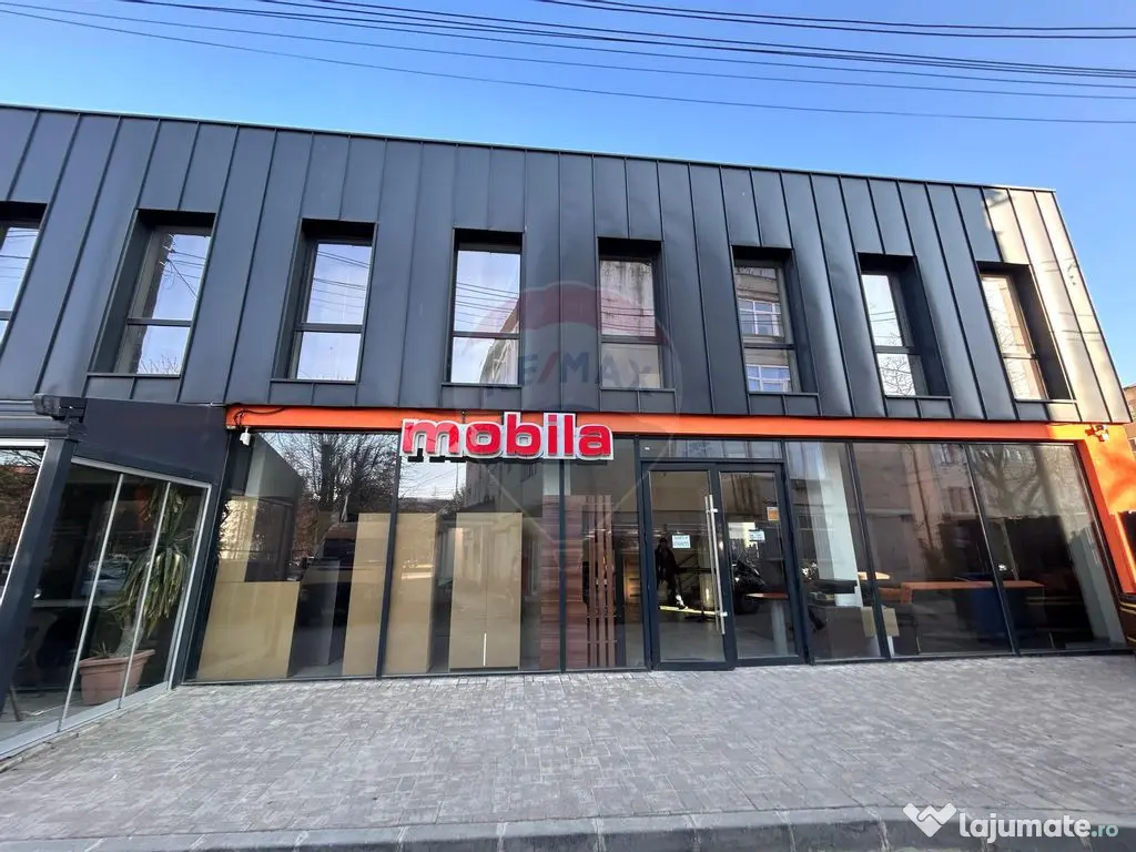 Spațiu comercial de 222 mp de închiriat în Bals 