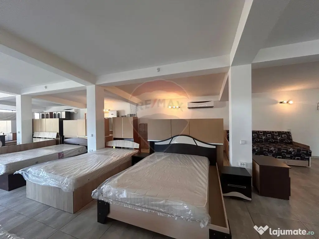 Spațiu comercial de 222 mp de închiriat în Bals 