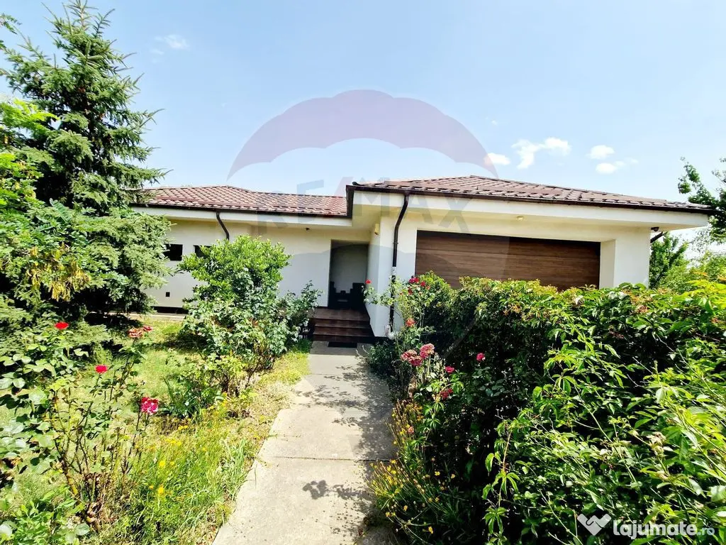 Casă / Vilă cu 4 camere / 290 mp s.c. / teren 1065 mp /...