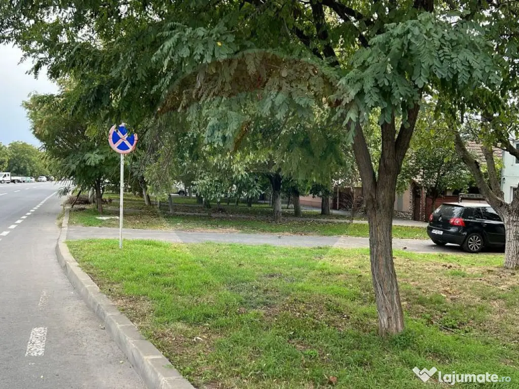 Spațiu comercial cu multiple intrebuintari+2000mp teren ... 