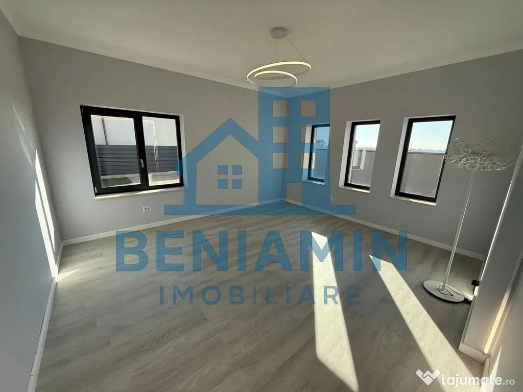 Casa Moderna-Selgros-3 dormitoare-curte amenajata-La chei...