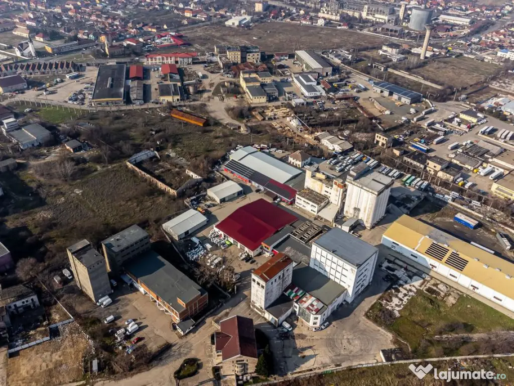 Platforma industriala 3552 mp hale beton si 9883 mp teren 