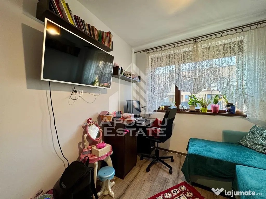 Casa insiruita cu 4 camere, langa padure, Dumbravita 