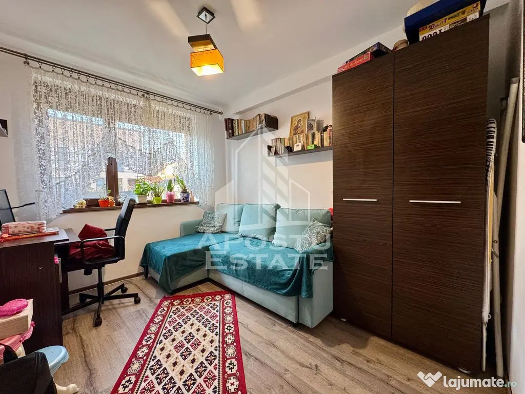 Casa insiruita cu 4 camere, langa padure, Dumbravita 