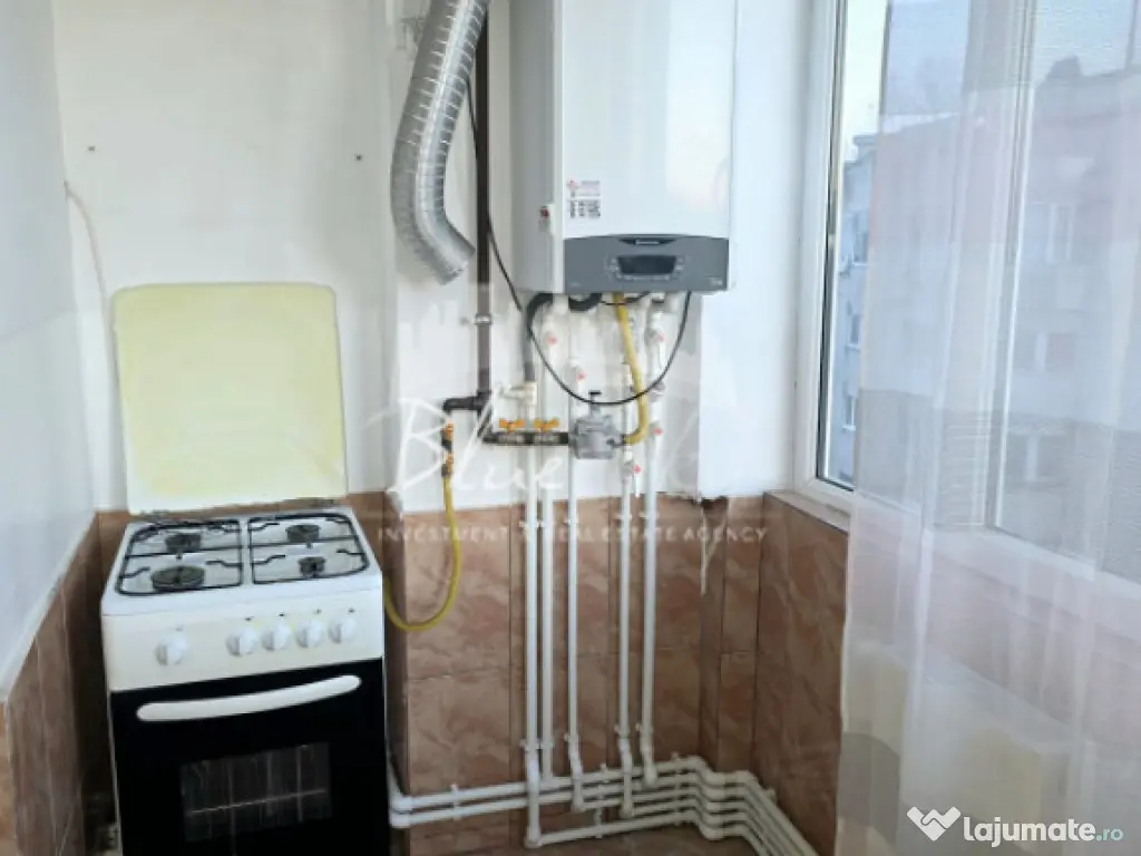 Apartament 2 camere situat pe Bd Mamaia in zona Spitalului M 