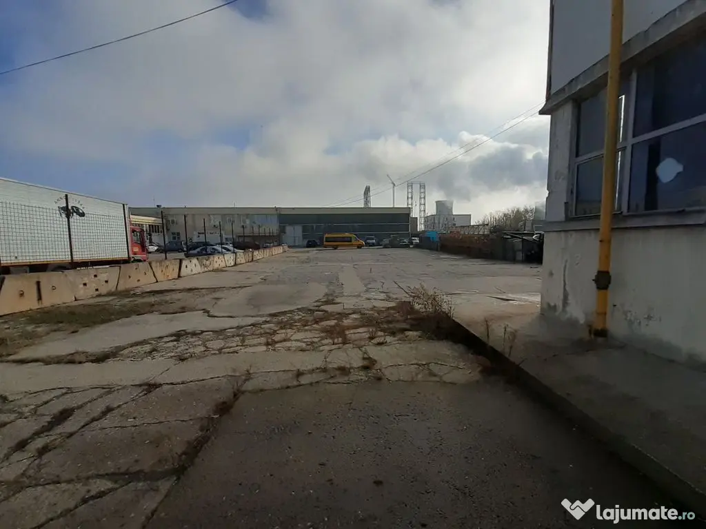 Hala 430 mp in zona Fizicienilor + platforme betonate sau...