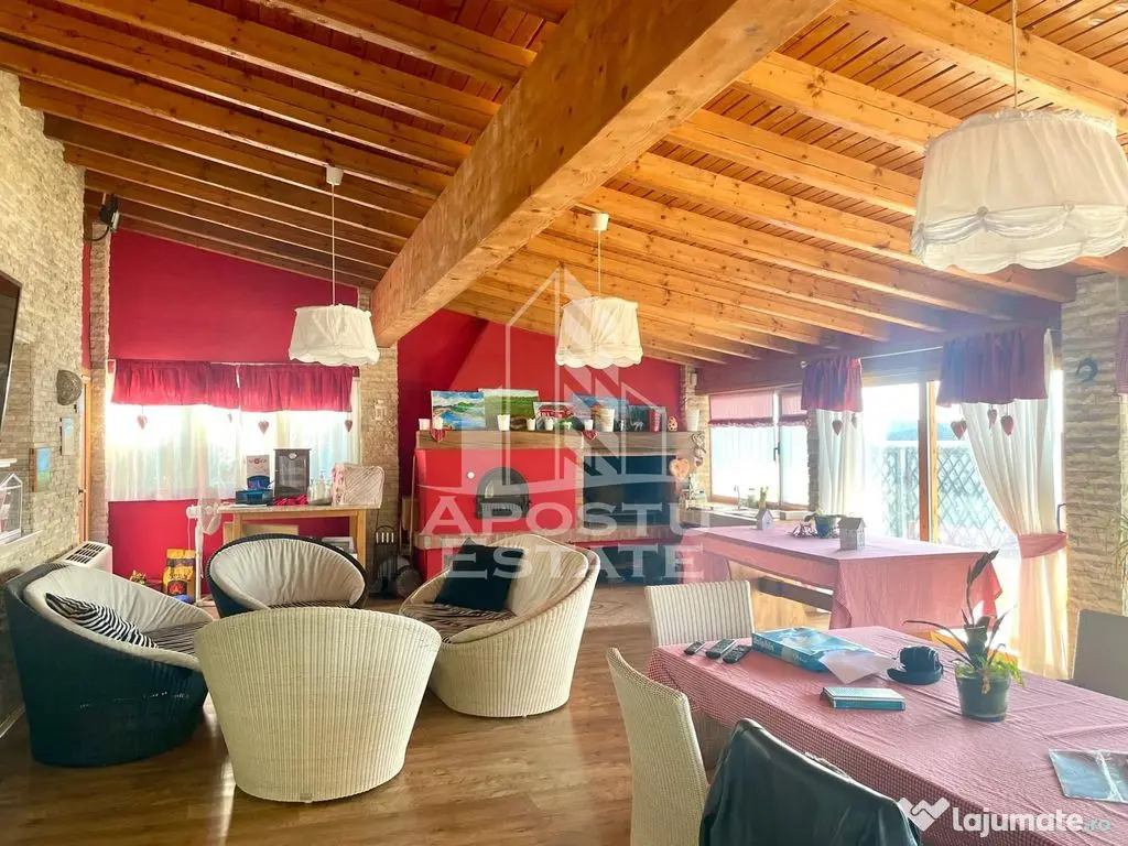 Vila cu terasa si piscina in Zadareni 