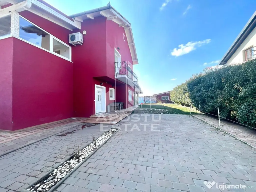 Vila cu terasa si piscina in Zadareni 