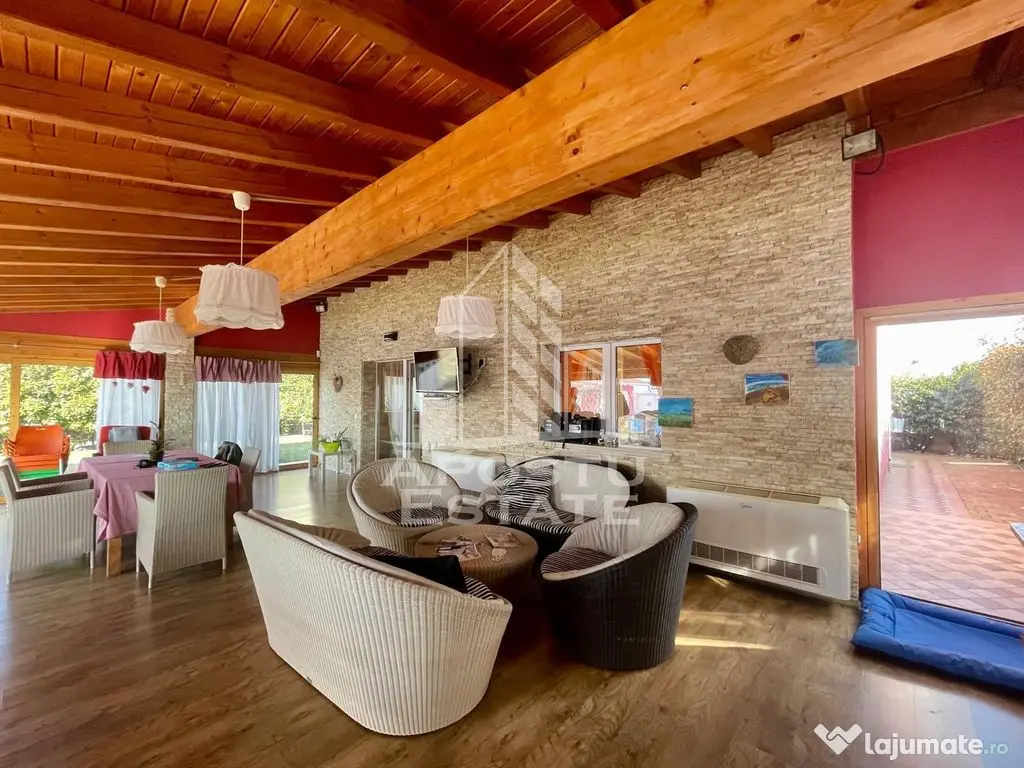 Vila cu terasa si piscina in Zadareni 