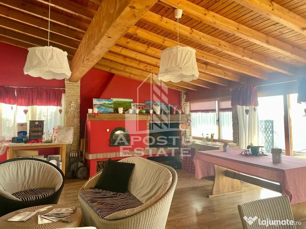 Vila cu terasa si piscina in Zadareni 