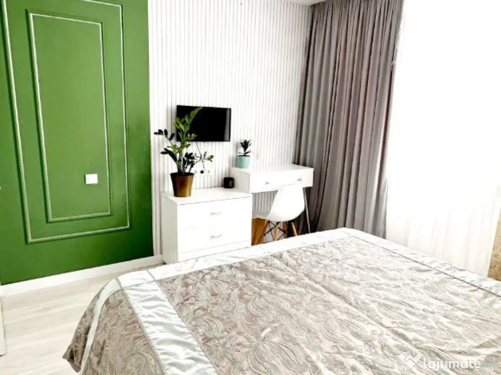 De vanzare 3 camere pe Calea Bucuresti 