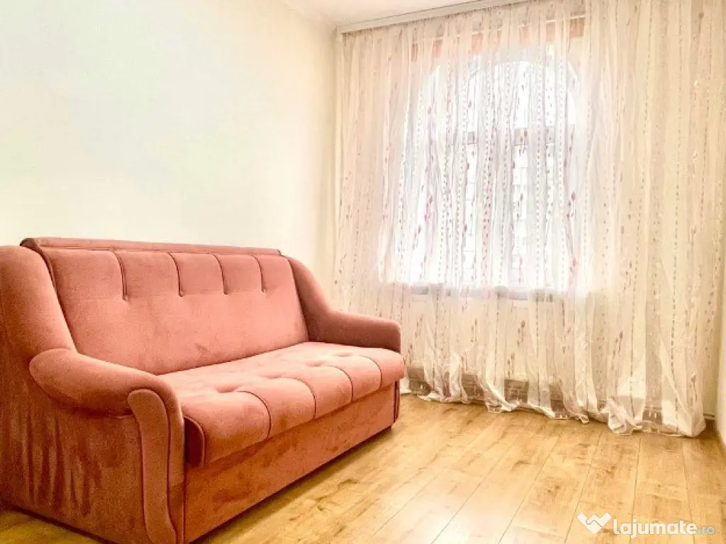 Va propunem spre inchiriere un apartament situat in zona Carfil