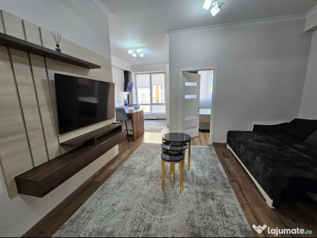 Se inchiriaza apartament in zona Tractorul 