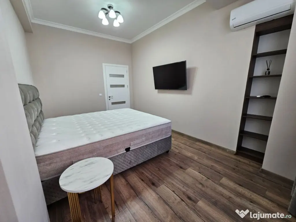 Se inchiriaza apartament in zona Tractorul 