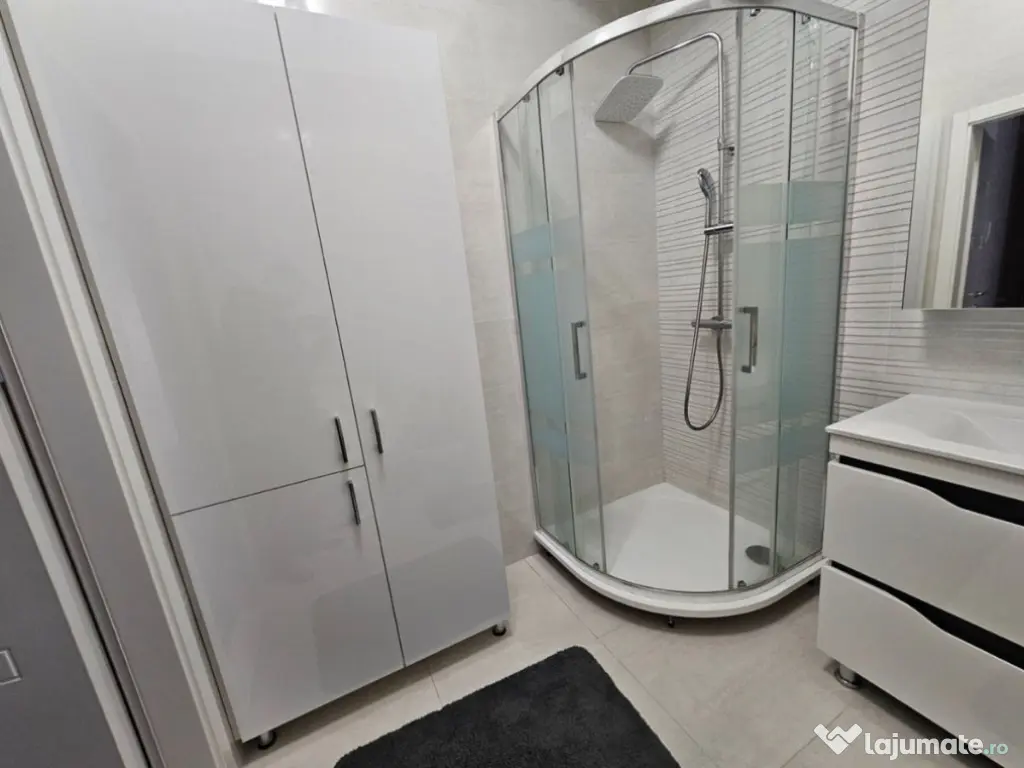 Se inchiriaza apartament in zona Tractorul 