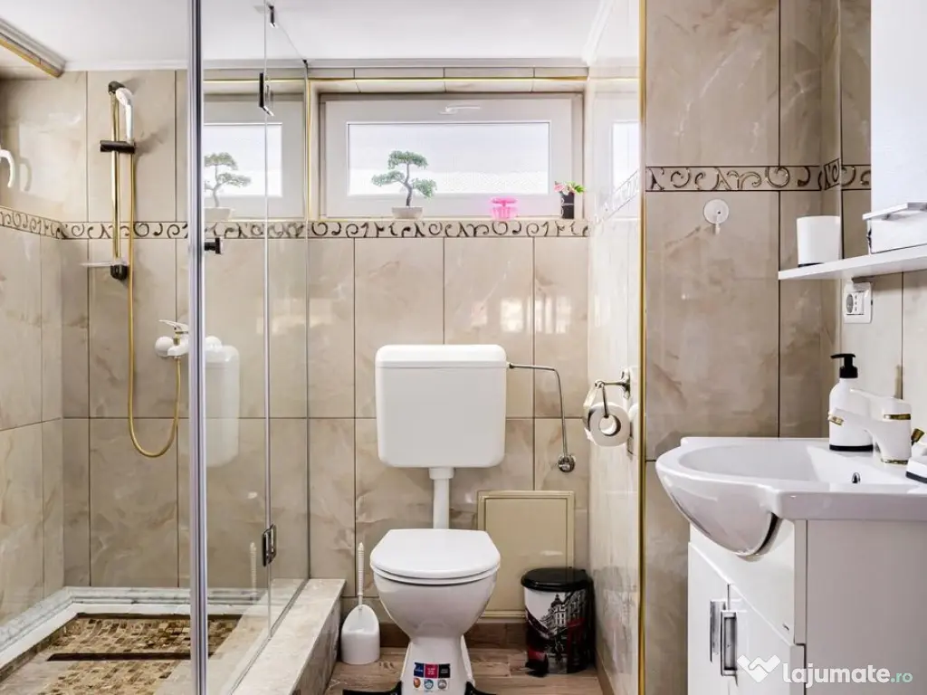 Apartament 3 camere zona Romanilor 