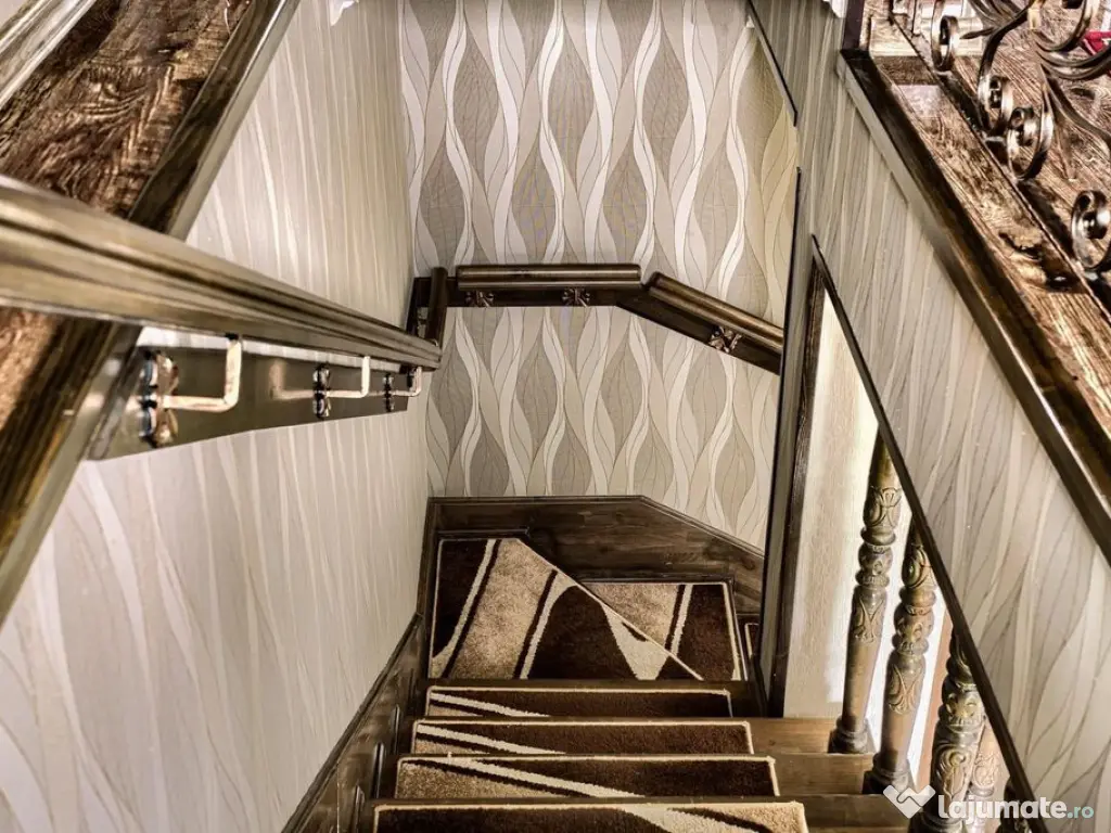 Apartament 3 camere zona Romanilor 