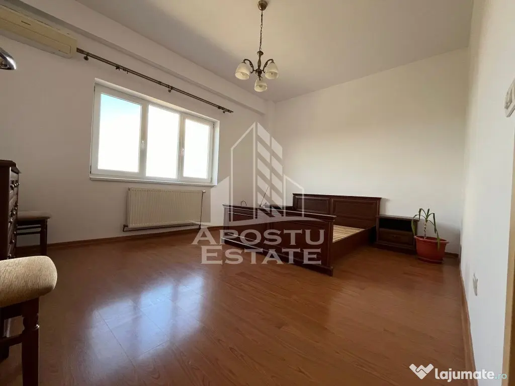 Penthouse cu 4 camere, impecabil stituat in zona Iosefin