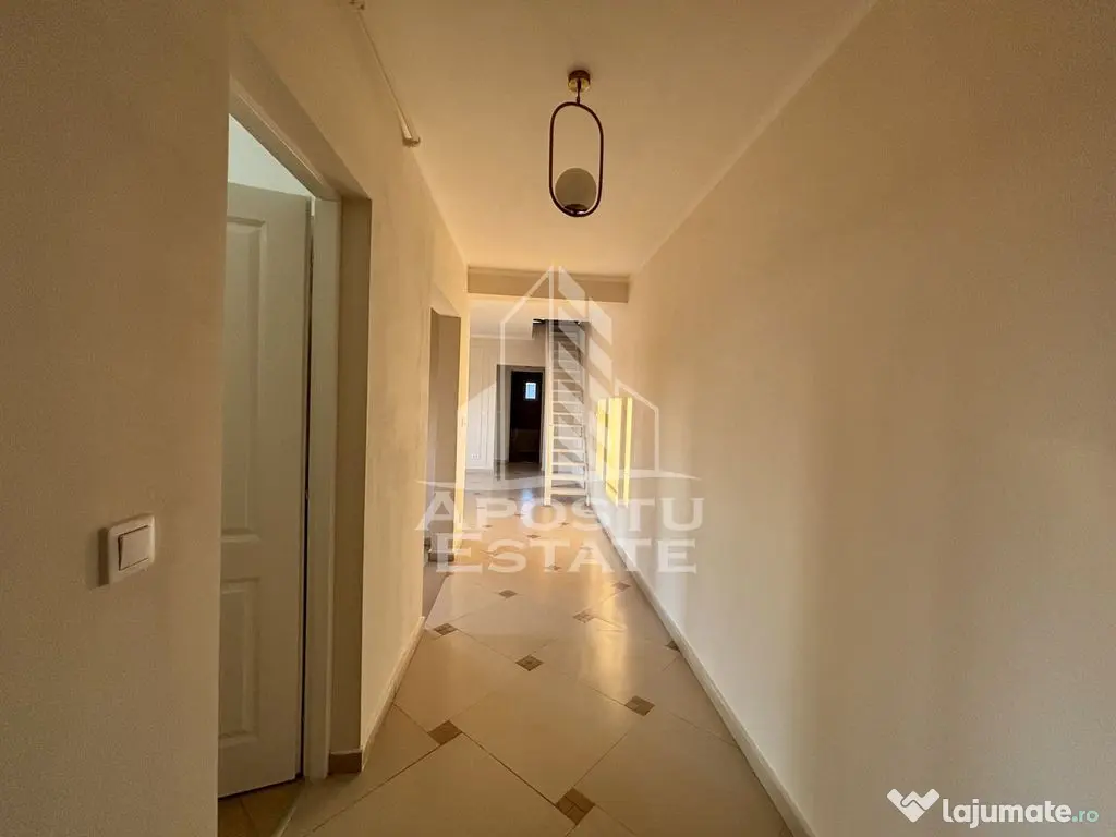 Apartament cu 4 camere in zona Dambovita cu pod amenajat,...