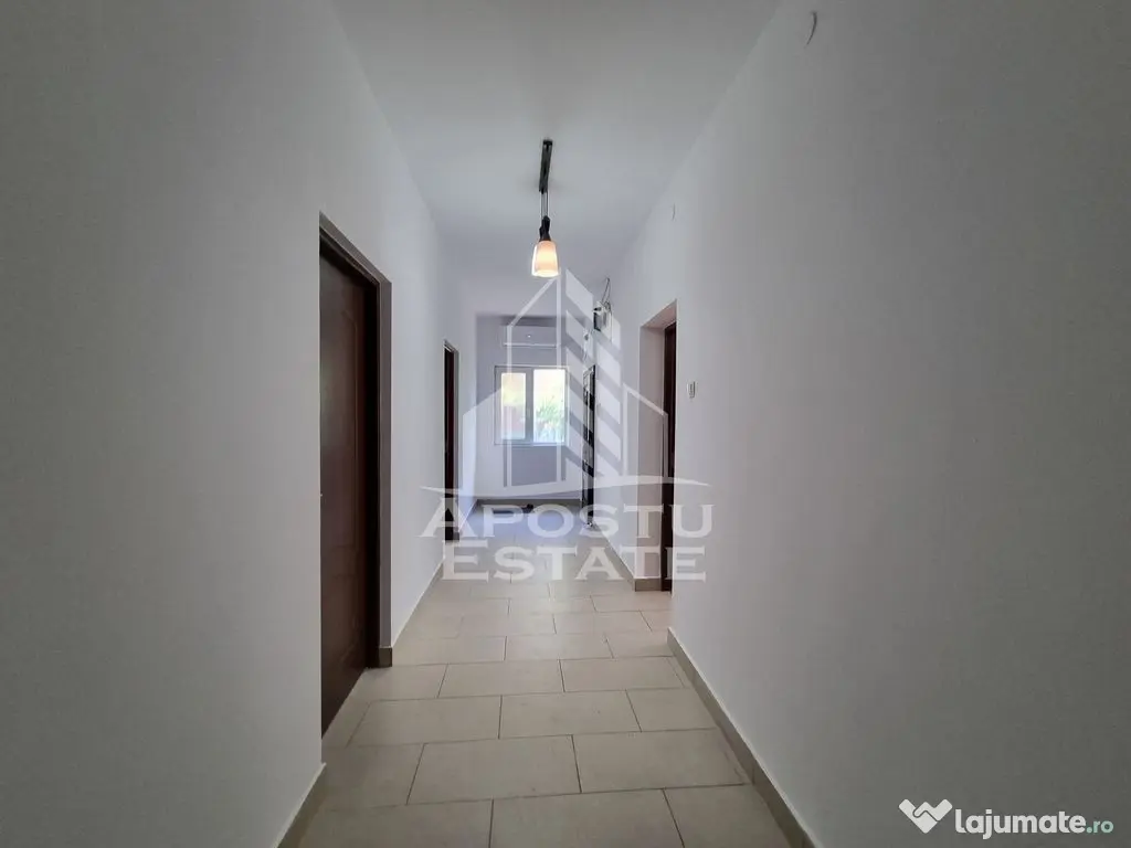 Casa individuala cu 3 camere in Calea Sagului, cu curte s...