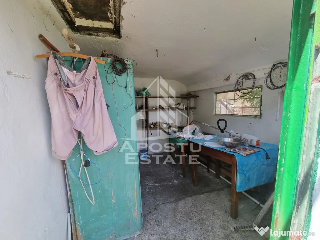 Casa individuala cu 3 camere in Calea Sagului, cu curte s...