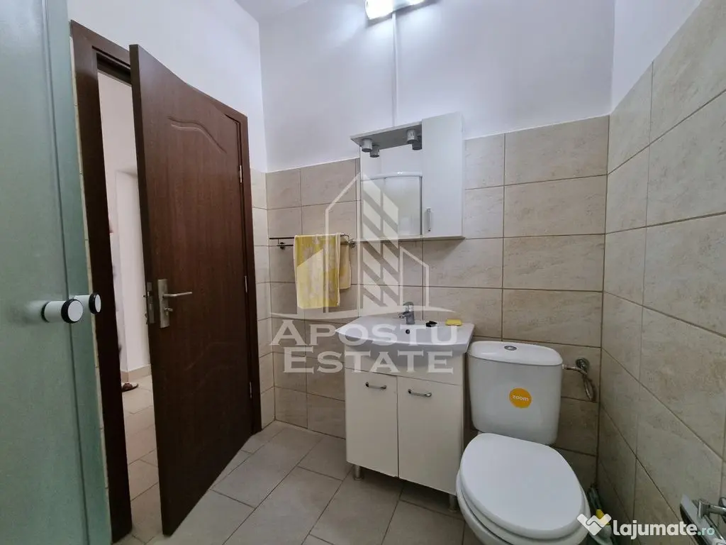 Casa individuala cu 3 camere in Calea Sagului, cu curte s...