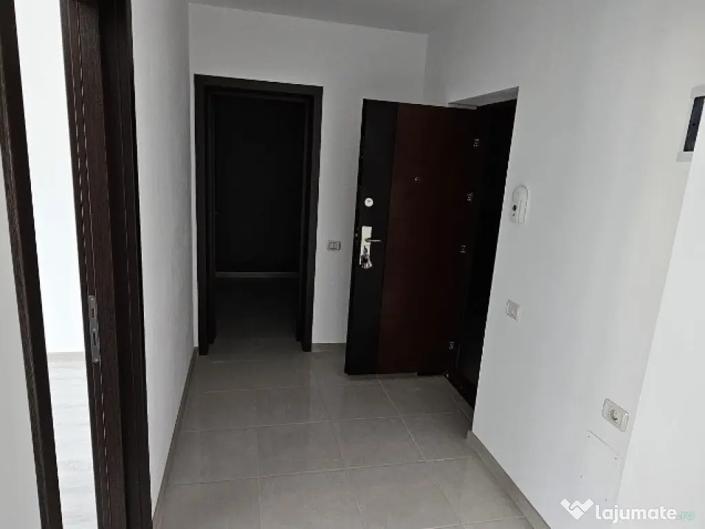 Apartament 2 camere, et.2/4, spatiu de depozitare generos, DEZVOLTATOR 