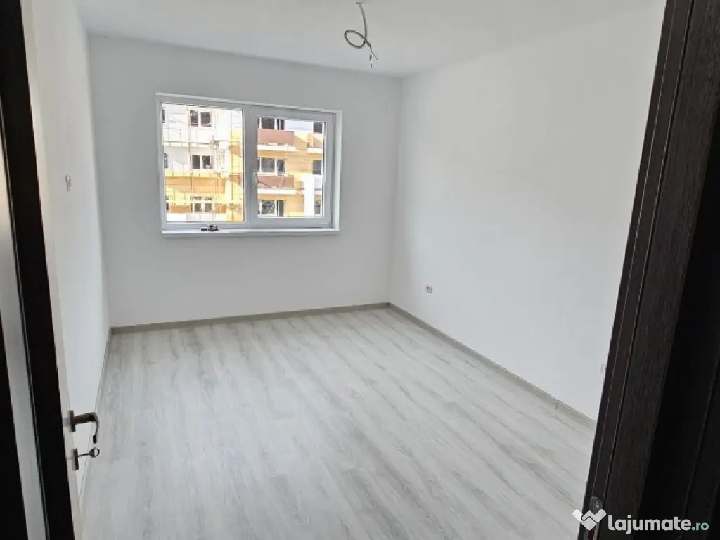 Apartament 2 camere, et.2/4, spatiu de depozitare generos, DEZVOLTATOR 