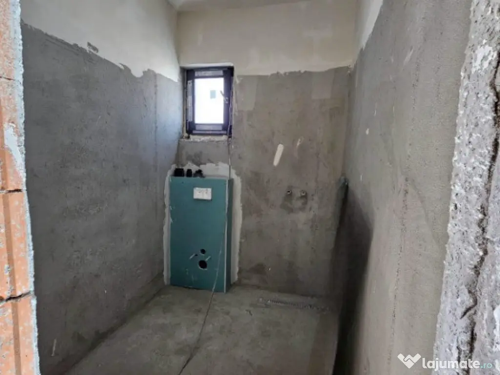 Casa parter 4 camere /Com.Berceni 