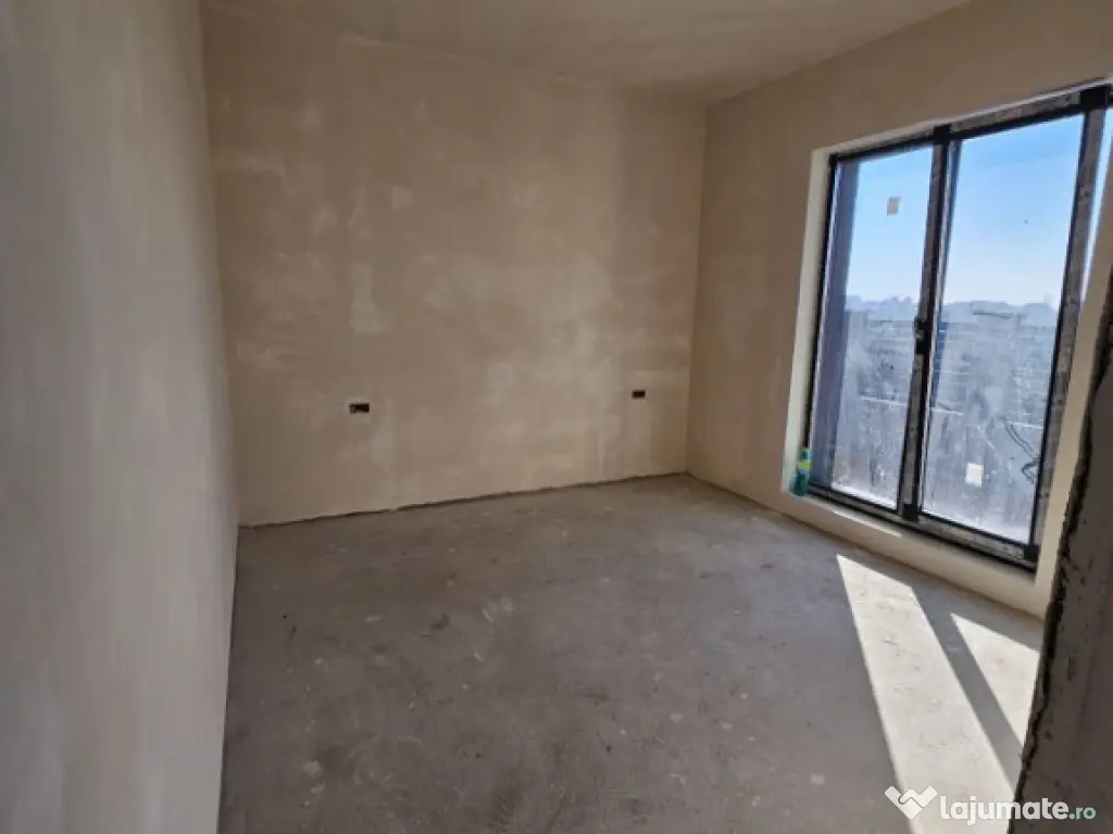 Casa parter 4 camere /Com.Berceni 