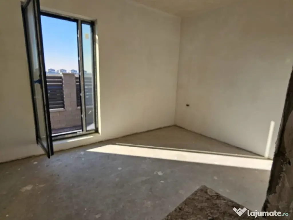 Casa parter 4 camere /Com.Berceni 