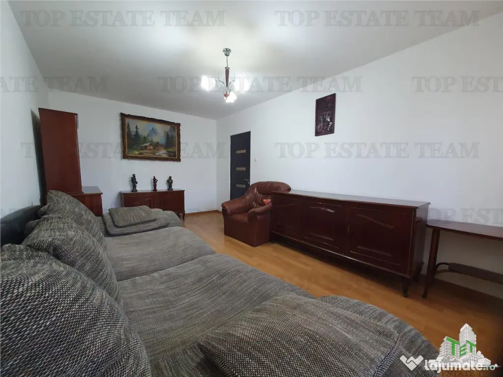 Apartament 4 Camere bloc Petromar in zona Gara Constanta 