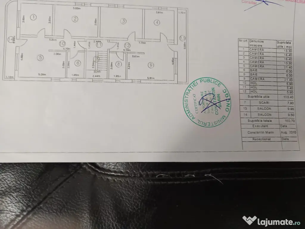 Otopeni central vila p+1 (400mp cu 3 apartamente) si 1000mp.teren