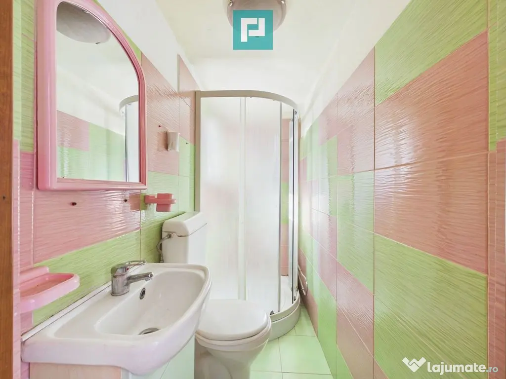 Apartament pe 3 niveluri - ultracentral, Arad 