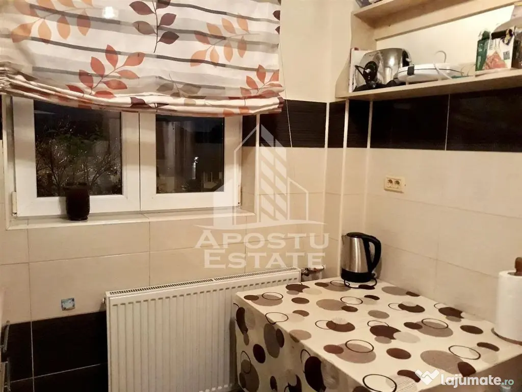 Apartament 2 camere , decomandat, zona Circumvalatiunii 