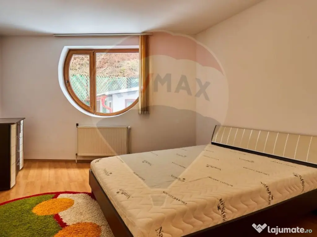 Vila/ Casa de vacanta Predeal/ piscina interioara !