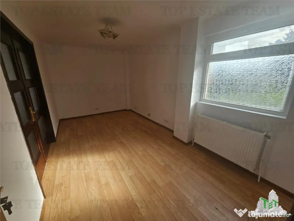 Cladire 9 incaperi (300mp utili) cu hala productie si depozi