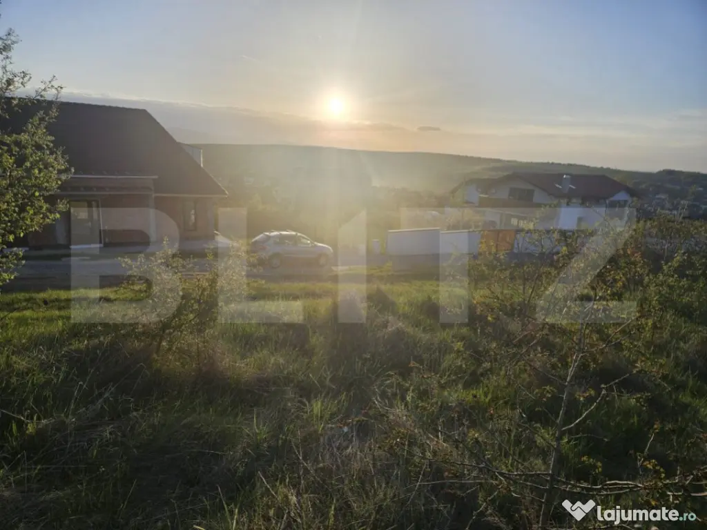 Teren 1150 mp, cu certificat de constructie, Salicea, centra